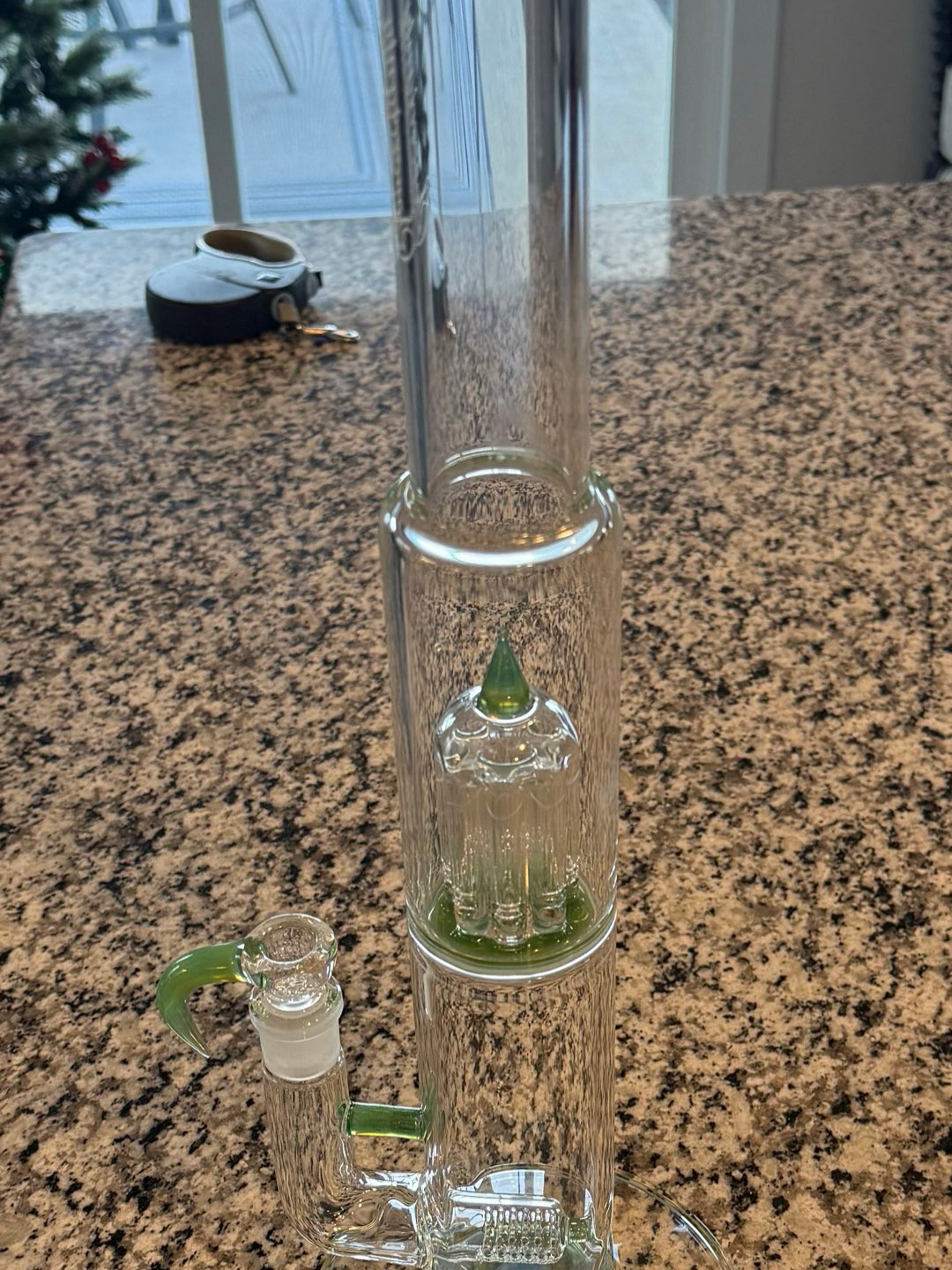 Preview pic of Sovereignty PA 8-Arm Stemline Green Stardust X Ghost
