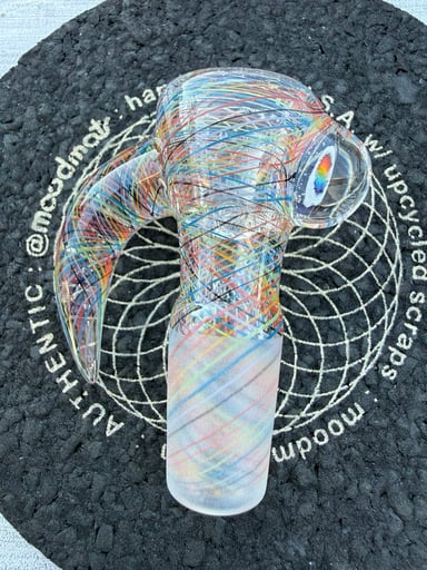 Preview pic of Rickert 18mm Fully Worked Rainbow Linework w Millie