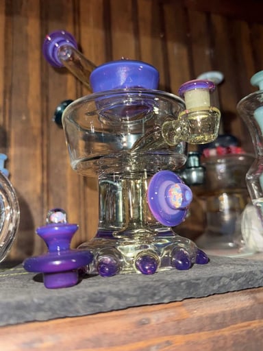 Preview pic of Mac savage hash urn (package deal)