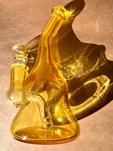 Preview pic of Golden Lil Bong