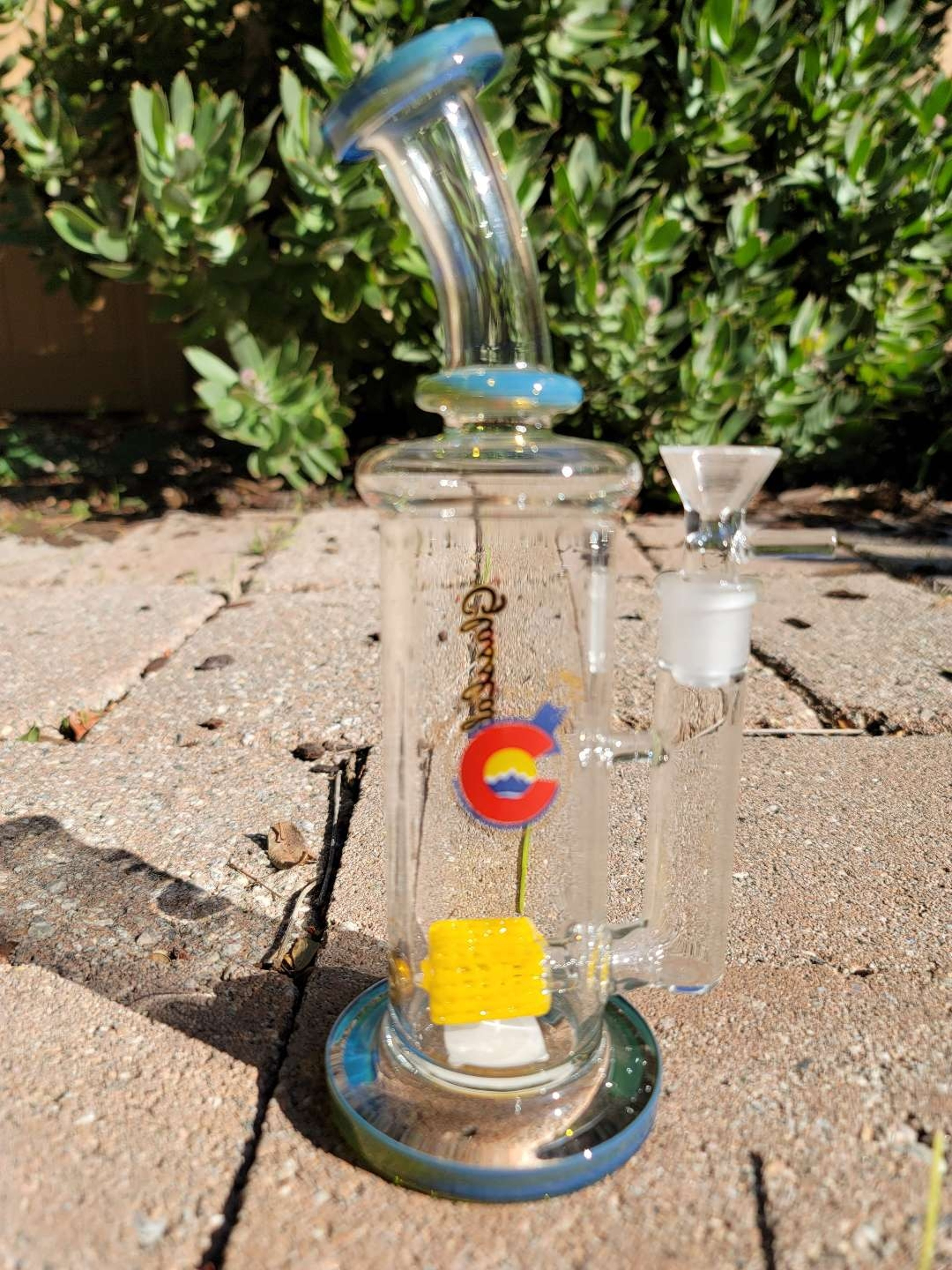 Preview pic of Glasslab 303 Yellow Lattice Percolator 14mm w/ Blue Accents