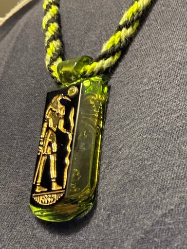 Preview pic of GREENT GLASS Toth/Hateraide/peridot gem stone 24k real gold inlay pendant