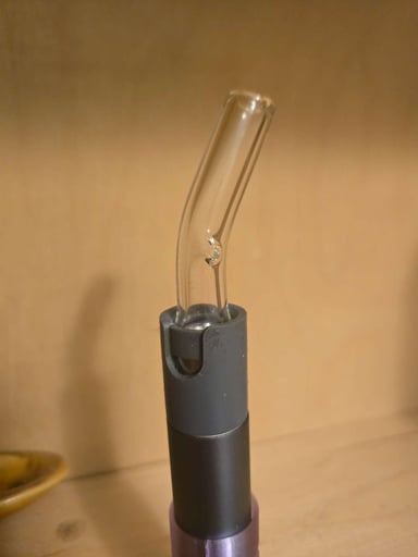 Preview pic of Unknown artist puffco pivot glass mouthpiece