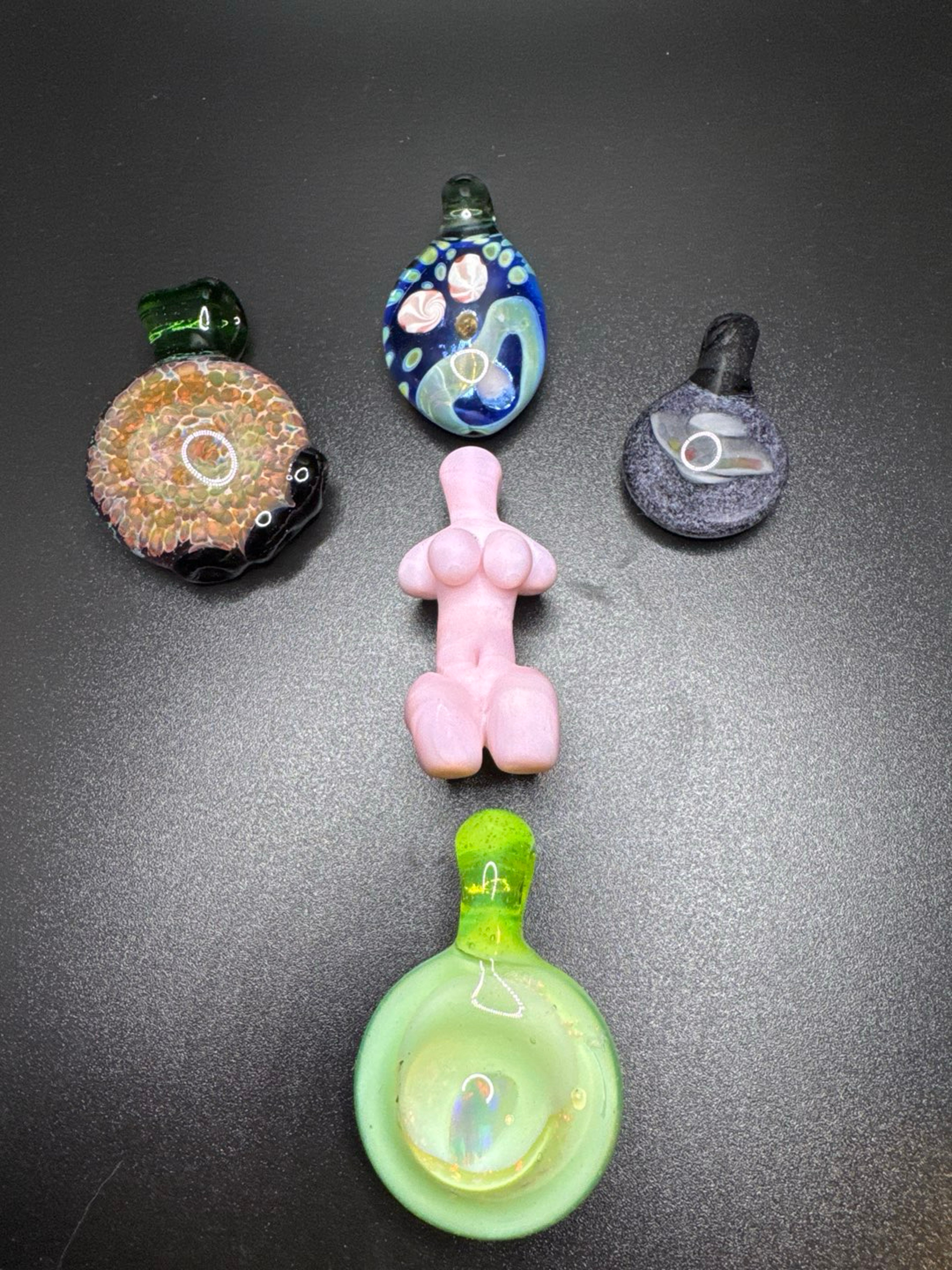 Sunday stealz and dealz image 0