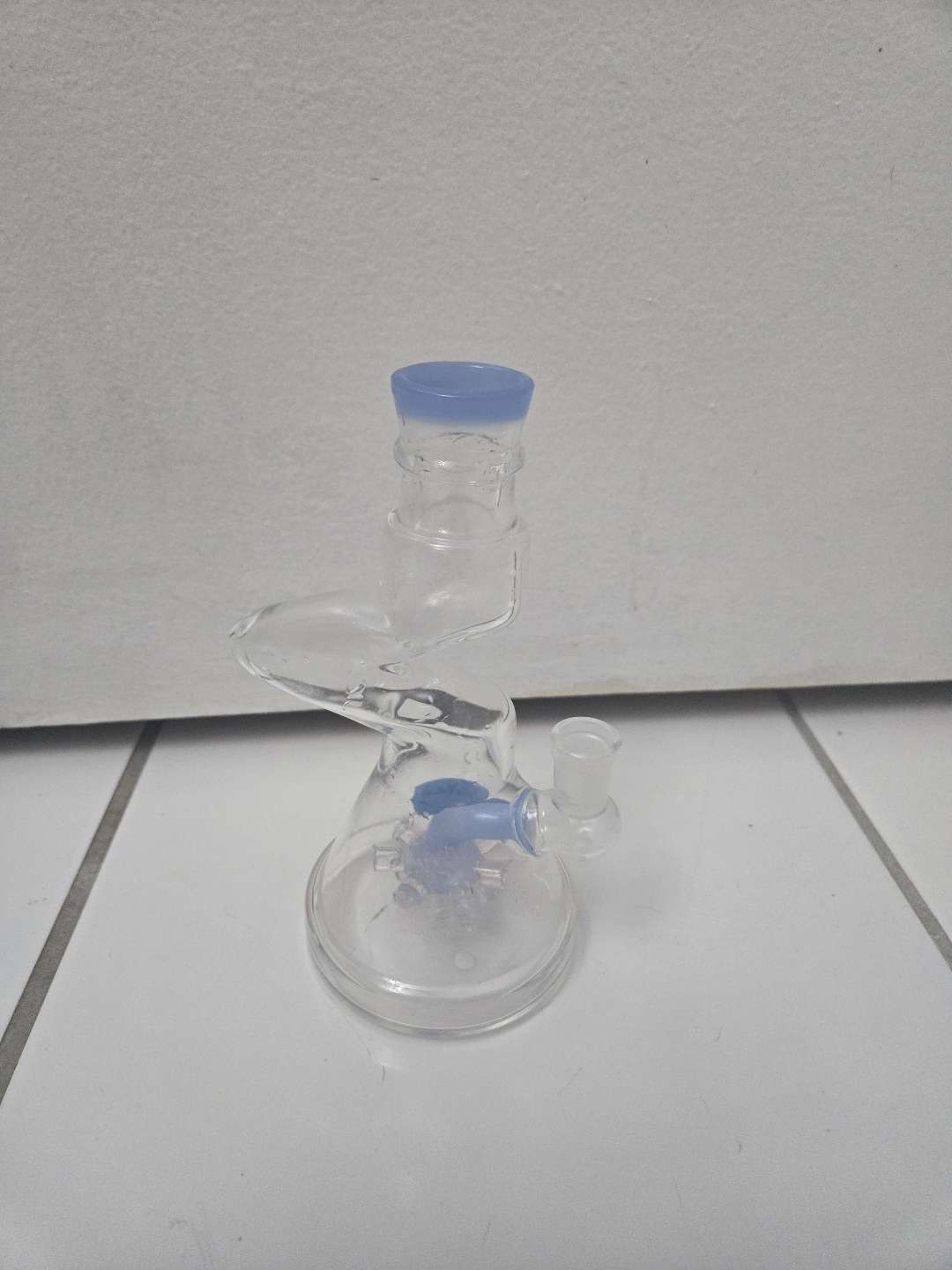 Small bent bong image 0