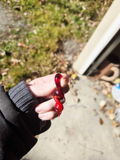 Preview pic of Incalmo Twist Pendant