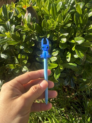 Preview pic of Purple Alien Glass Dab Tool