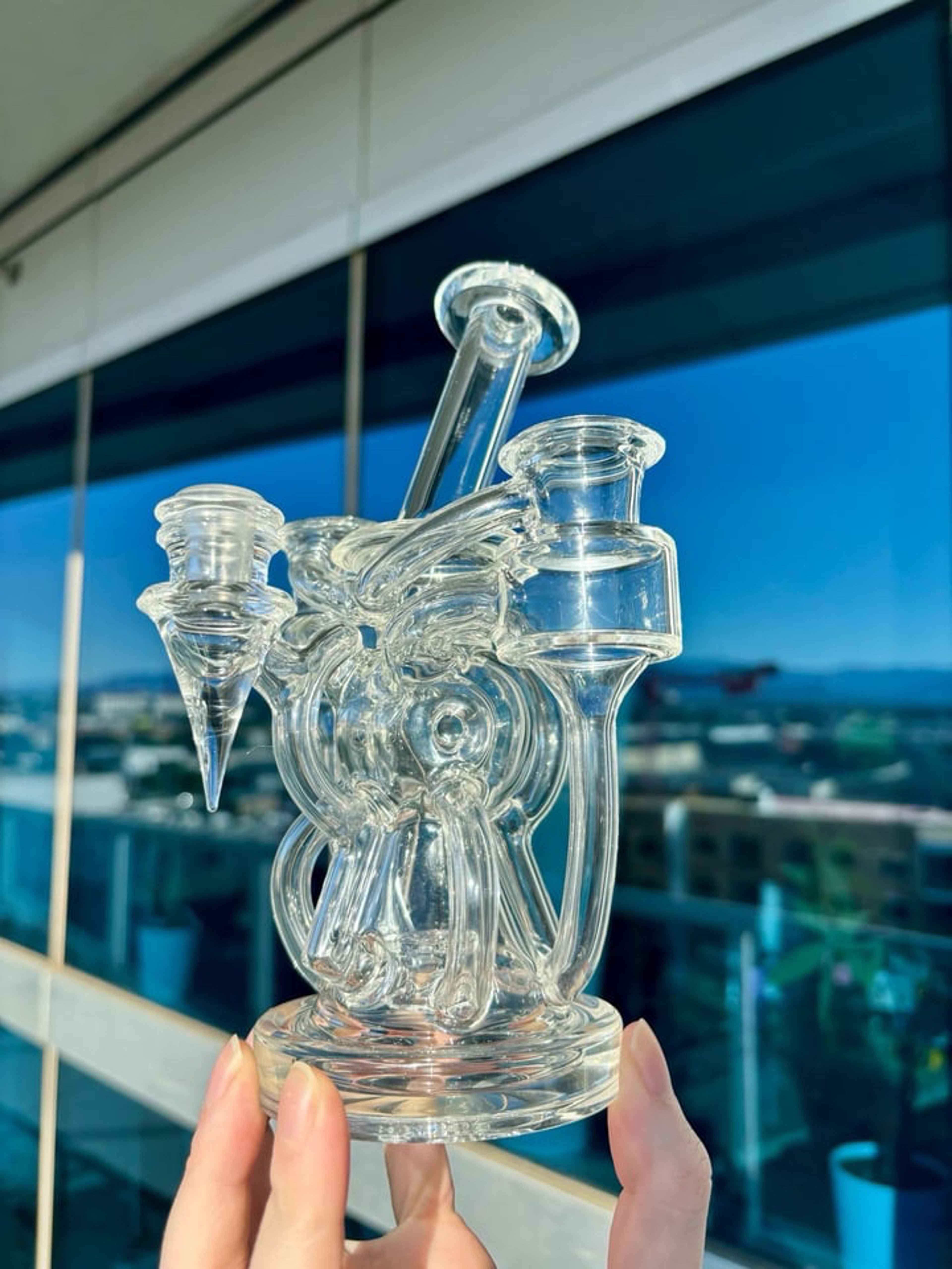 Preview pic of Siren Apparatus Clear Hydra