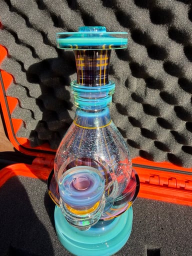 Preview pic of Scolari glass
