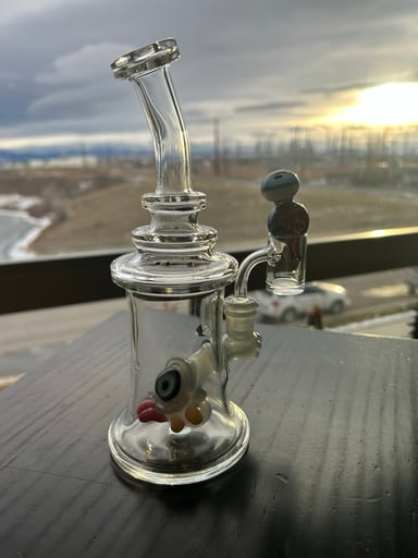 Preview pic of Hand Blown Rig