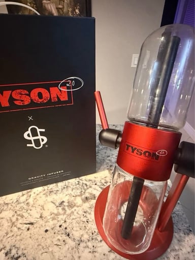 Preview pic of Stundenglass x Tyson 2.0 Grivity Infuser -DESC-