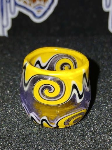 Preview pic of Small Dish/Container/Q-Tip Jar