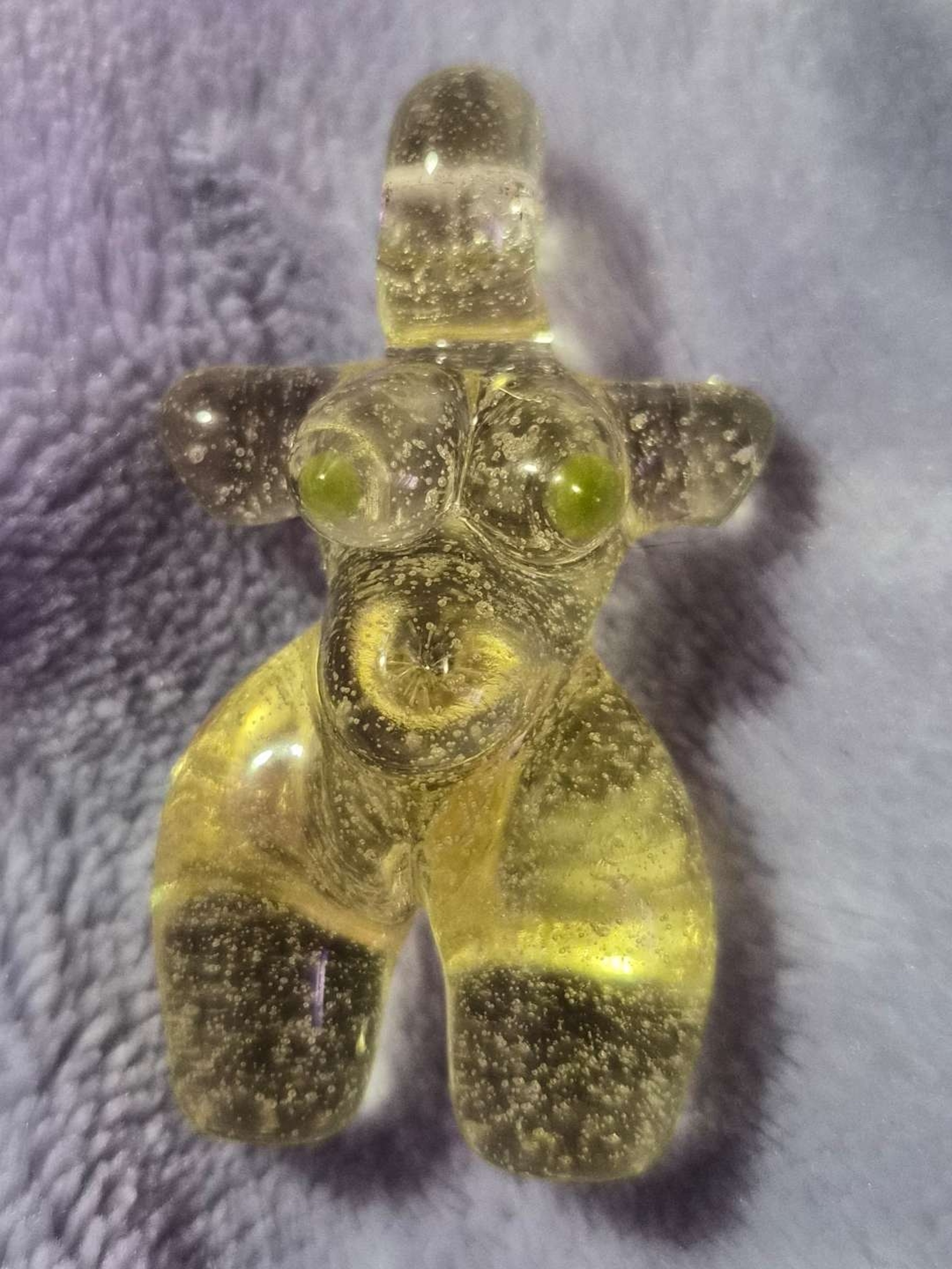 Preview pic of Chunky Babe Pendant