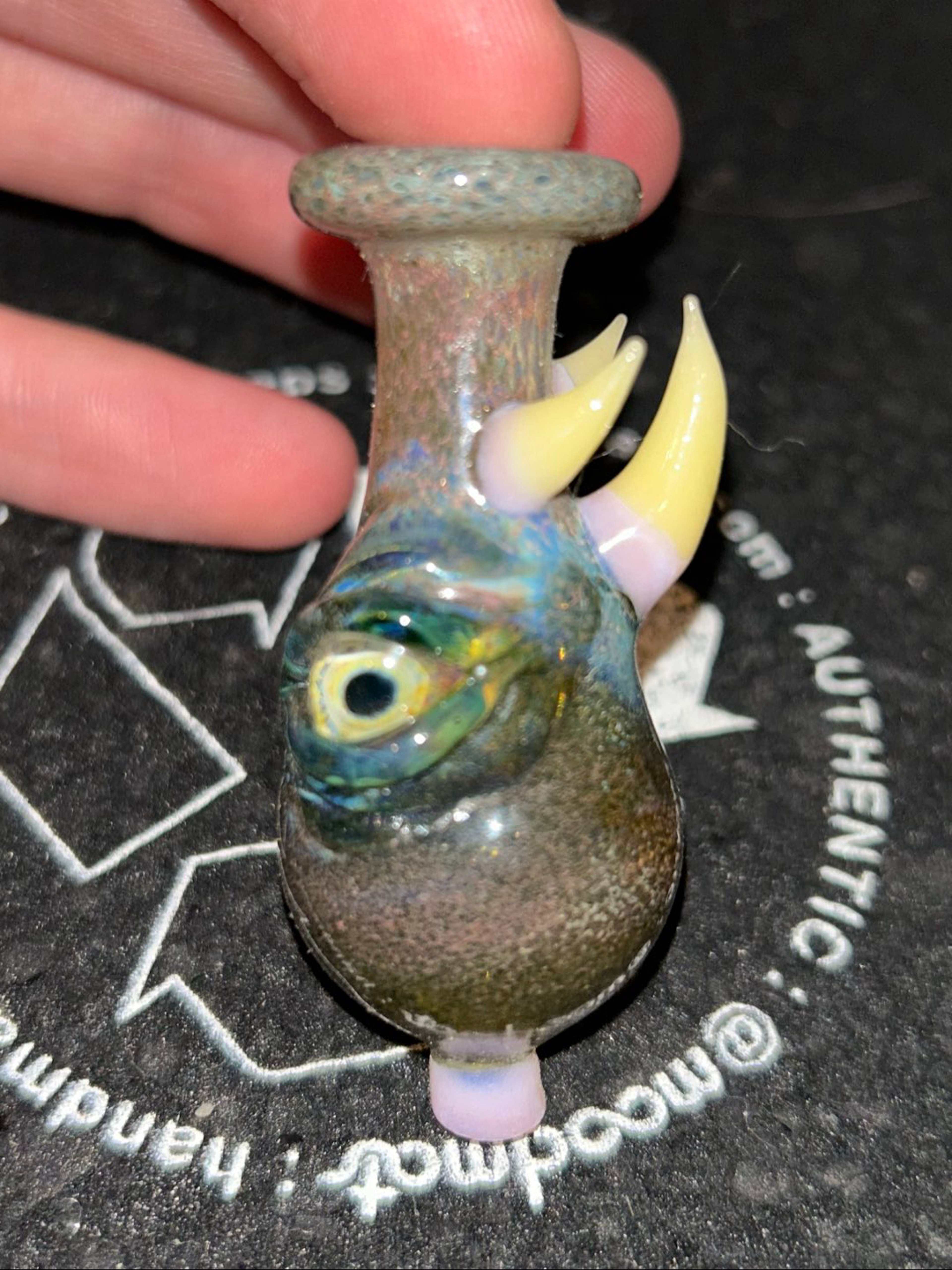 Monster Eye Bubble Cap image 0