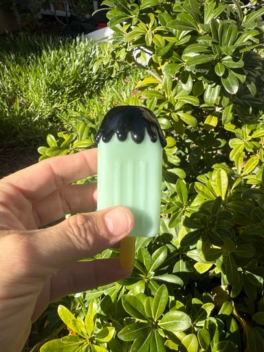 Preview pic of Green Ice Cream Glass Hand Pipe