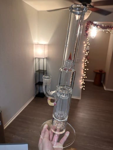 Preview pic of Pillars ( Pint Natt neck) (straightfoot)