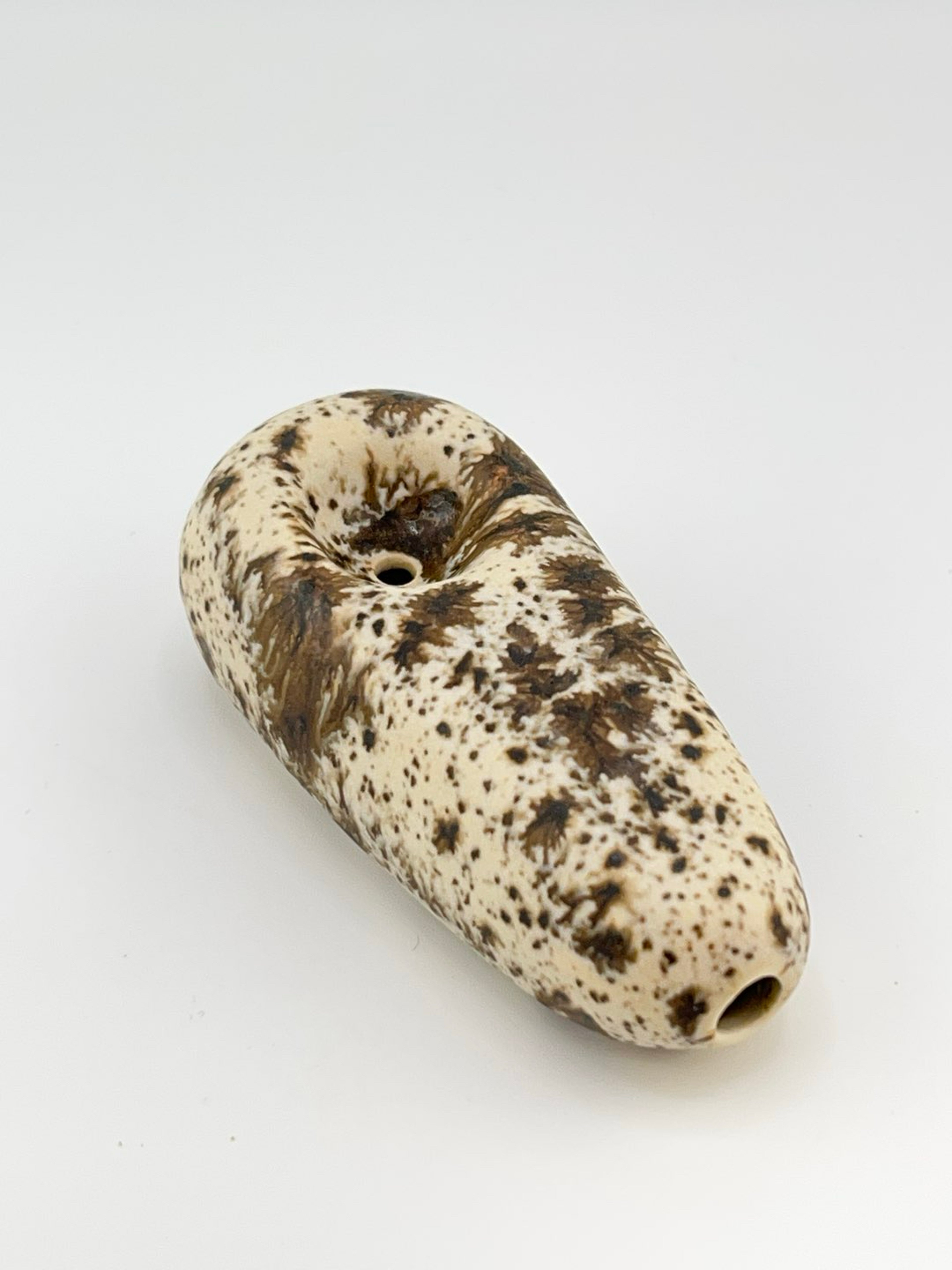 Preview pic of Spoon Pipe (Ostrich Egg)