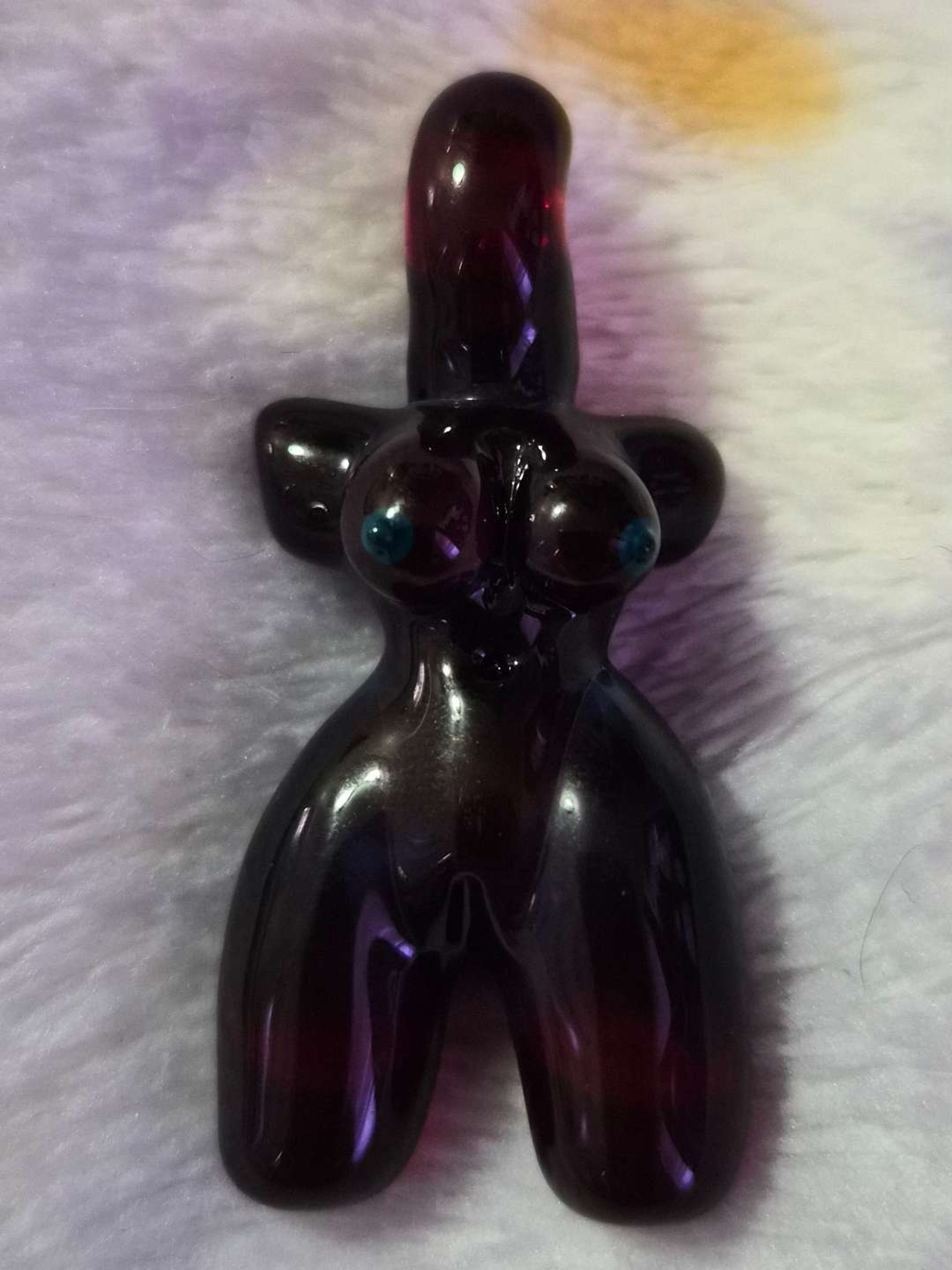 Preview pic of Thick Babe Pendant