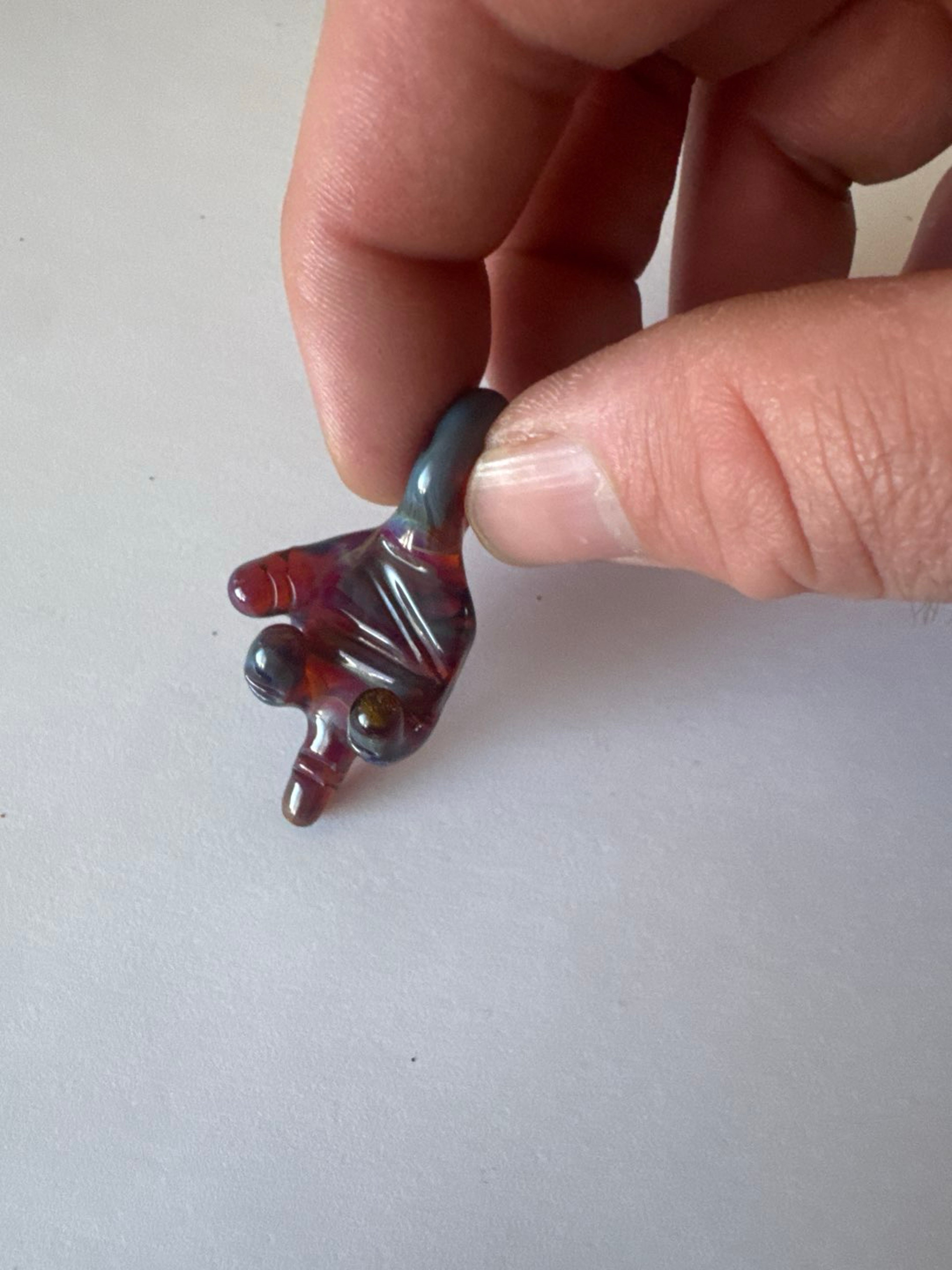 Preview pic of Goober Gabe middle finger pendent