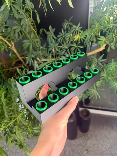 Preview pic of 18mm 14 slot display