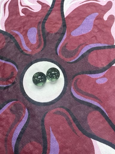 Preview pic of Jcreature color changing pearls 2 8mm