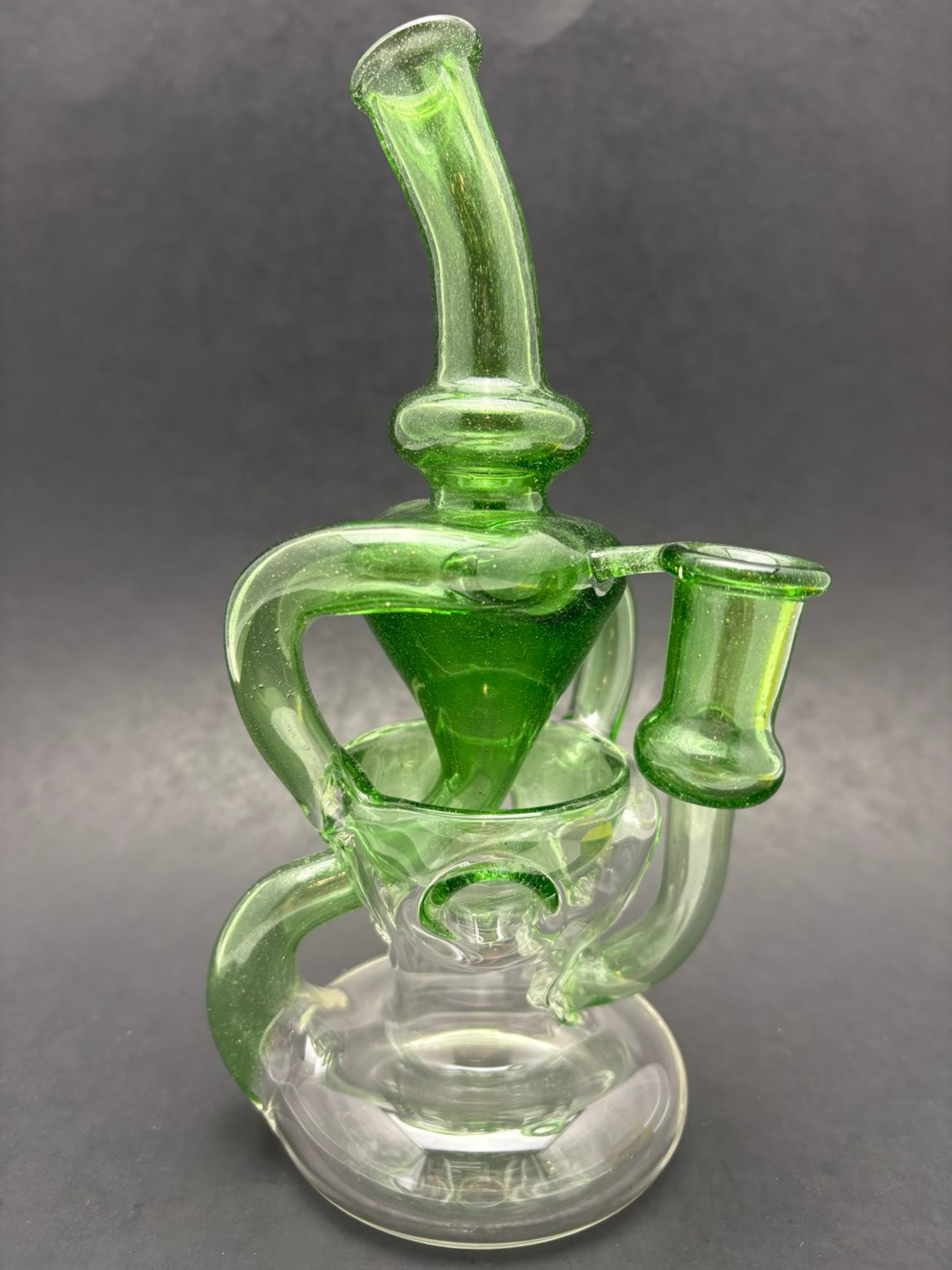 Clear and Green Recycler image 0