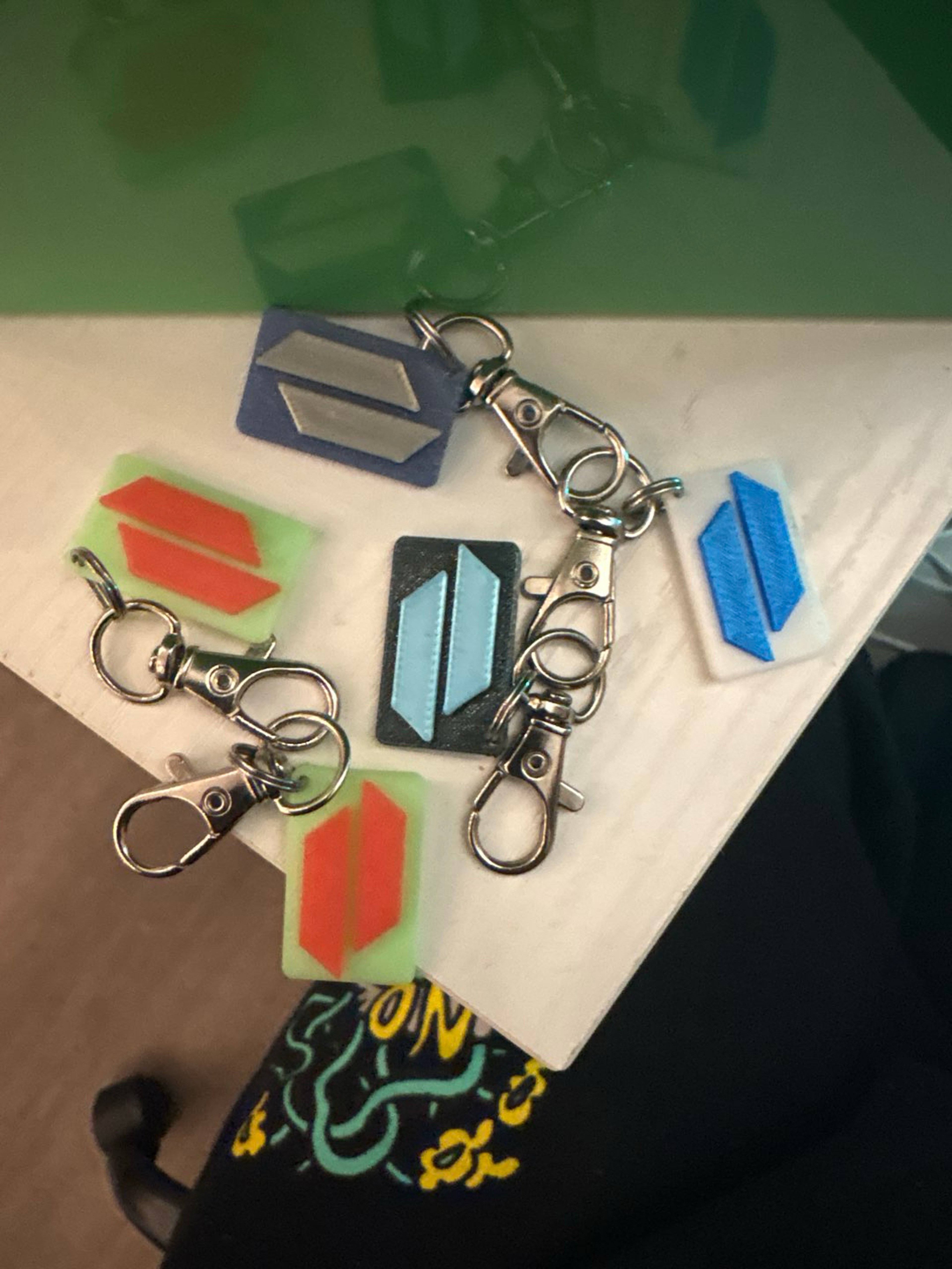 Puffco KeyChain Clip image 0