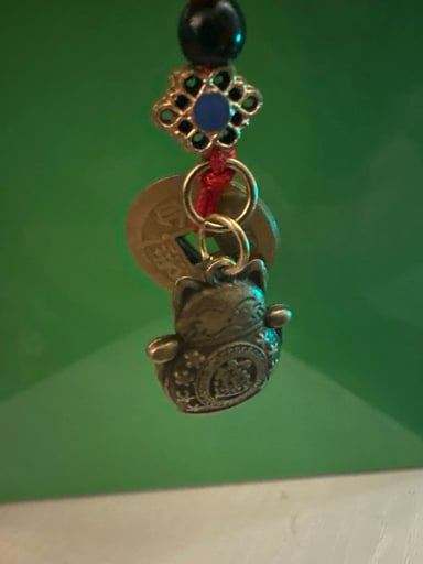 Preview pic of Lucky Cat KeyChain