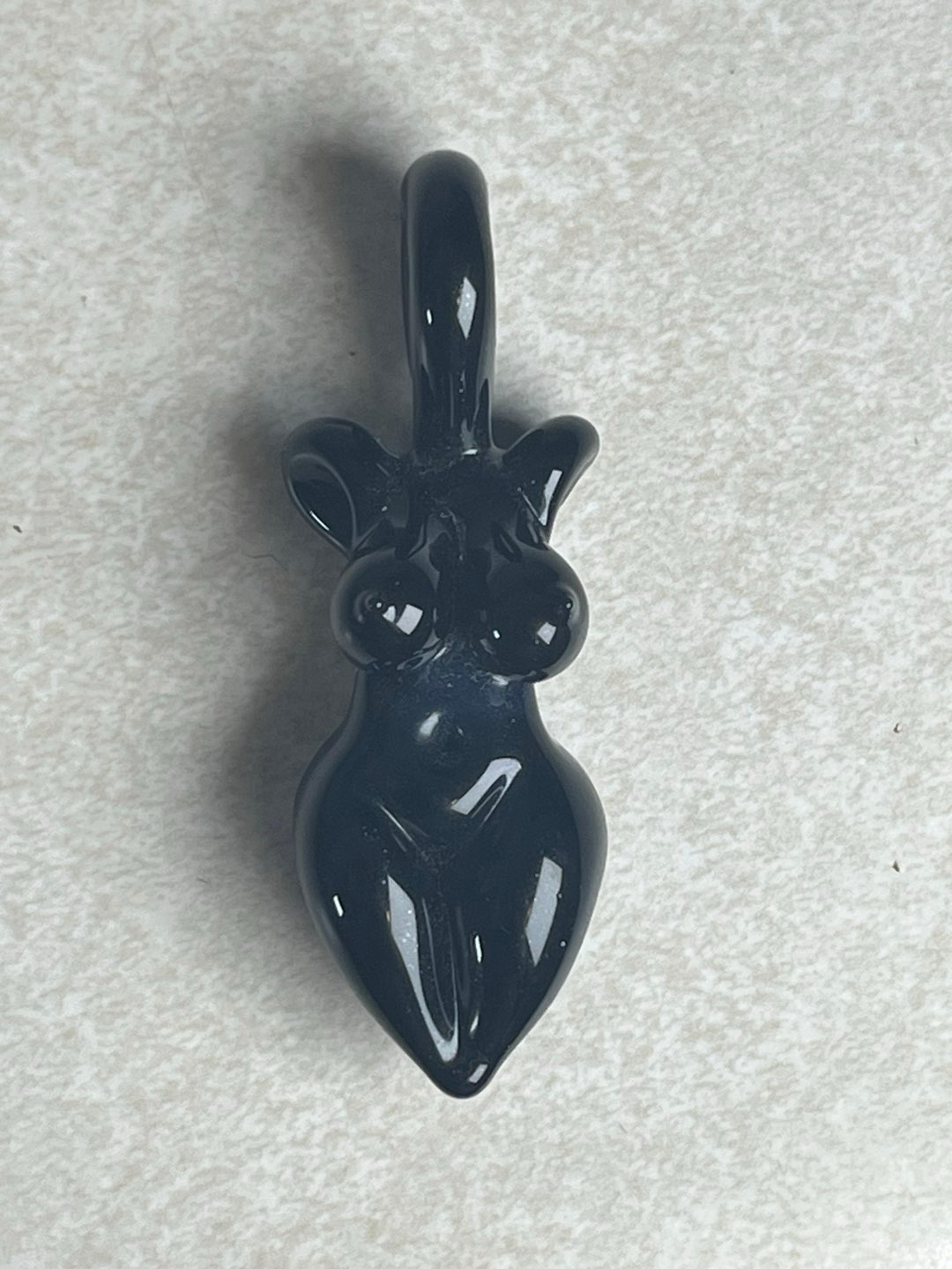 Preview pic of Pendant