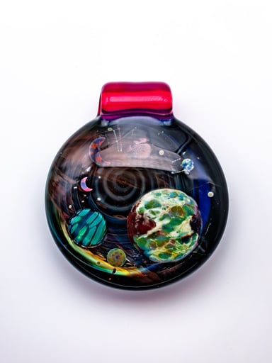 Preview pic of Jolex Space Scene Pendant