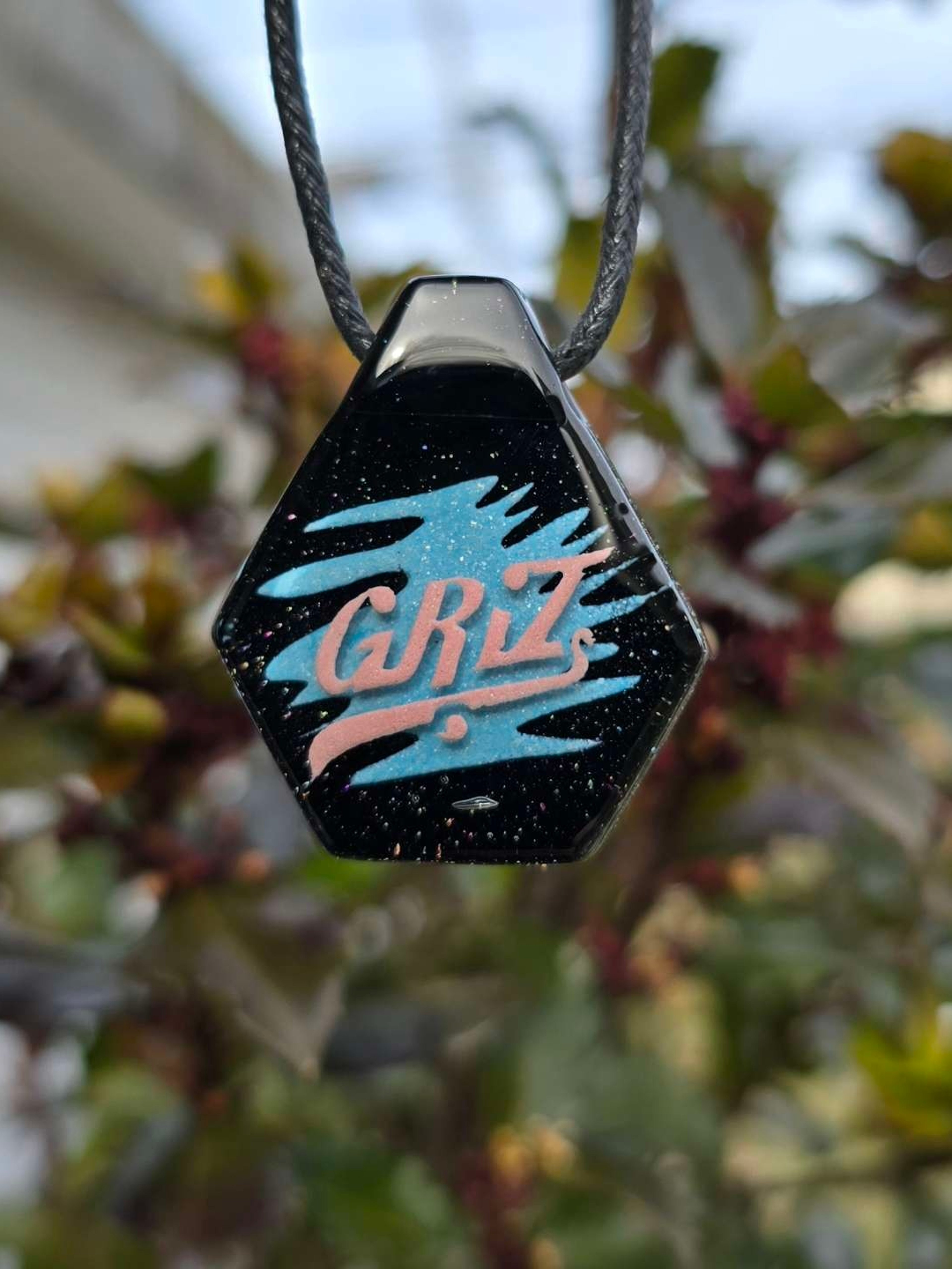 Preview pic of GRiZ Layered Glow Pendant