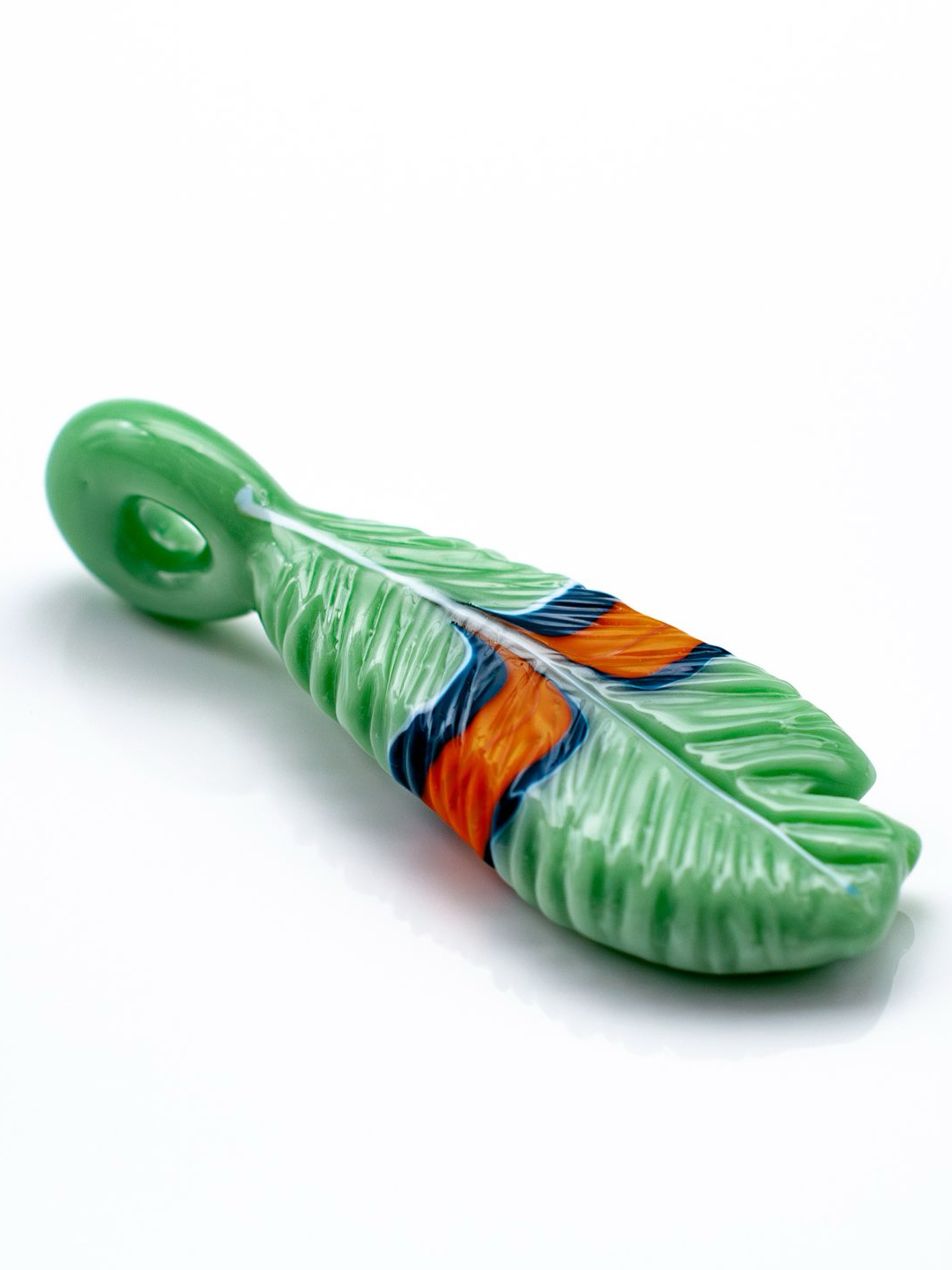 R3G15 Feather Pendant image 0