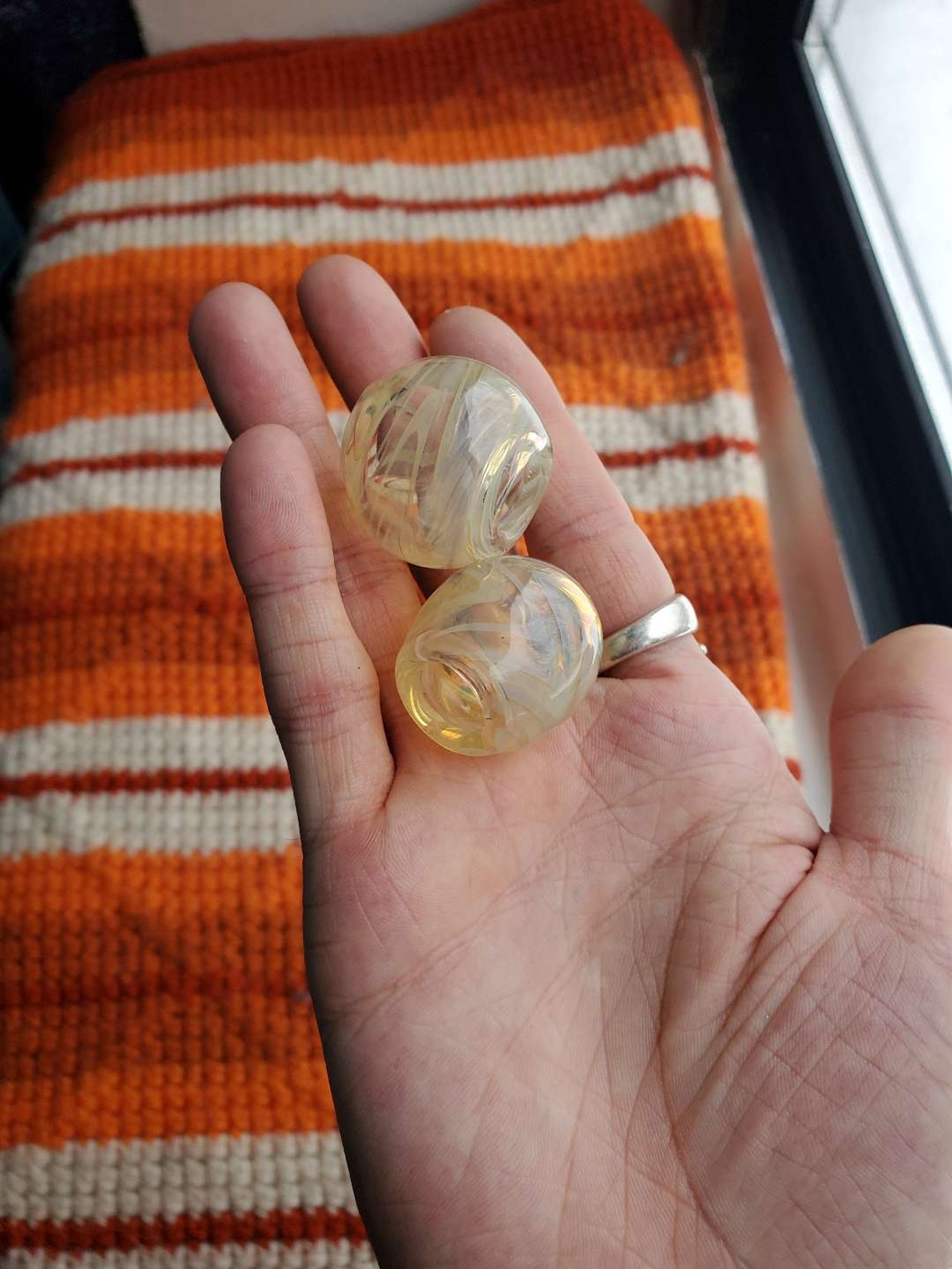 2X XXL fumed beads image 0