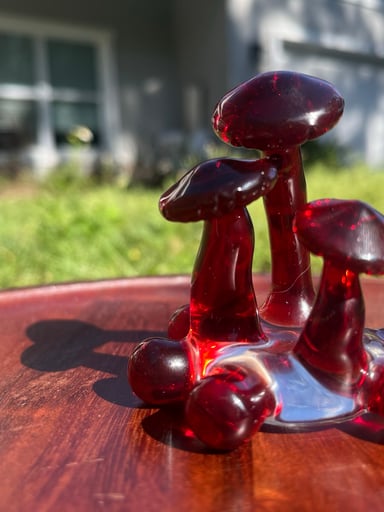 Preview pic of Pomegranate Mushroom Scuplture