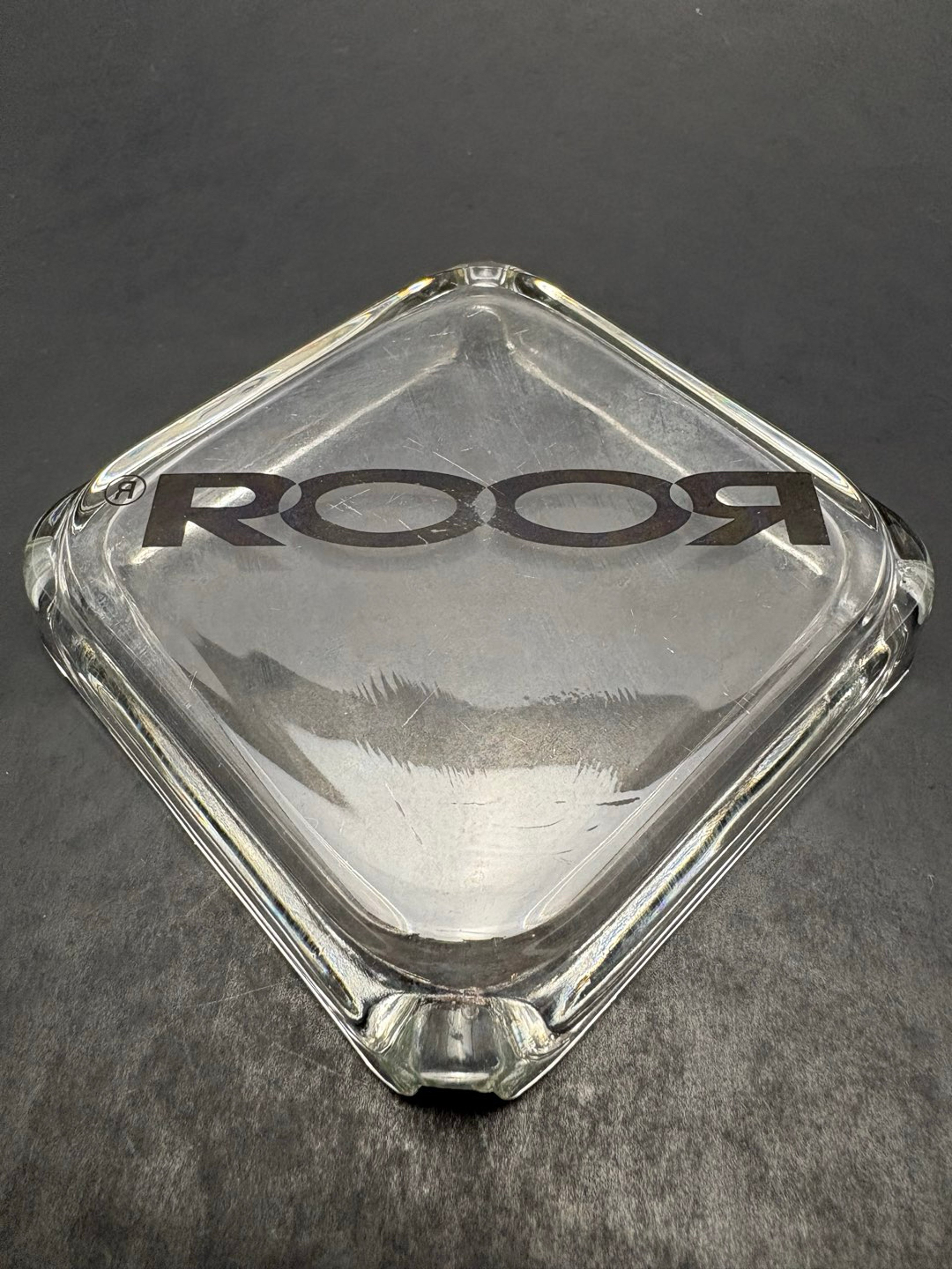 Preview pic of Roor Ashtray