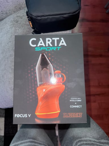 Preview pic of Focus V Carta sport + Saber hot knife and hand blown custom Padd glass carb cap