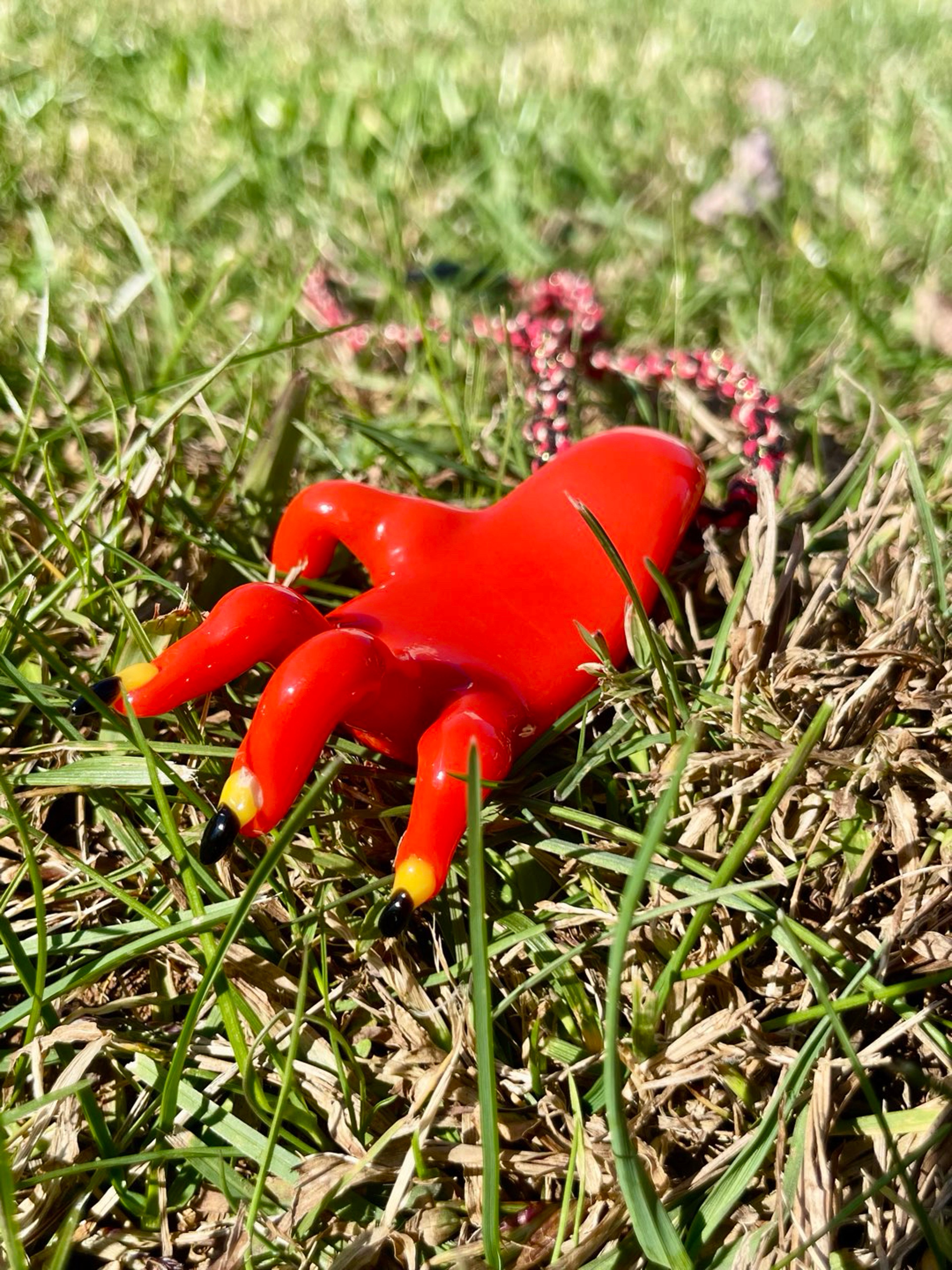 Preview pic of Steven baker art claw pendant