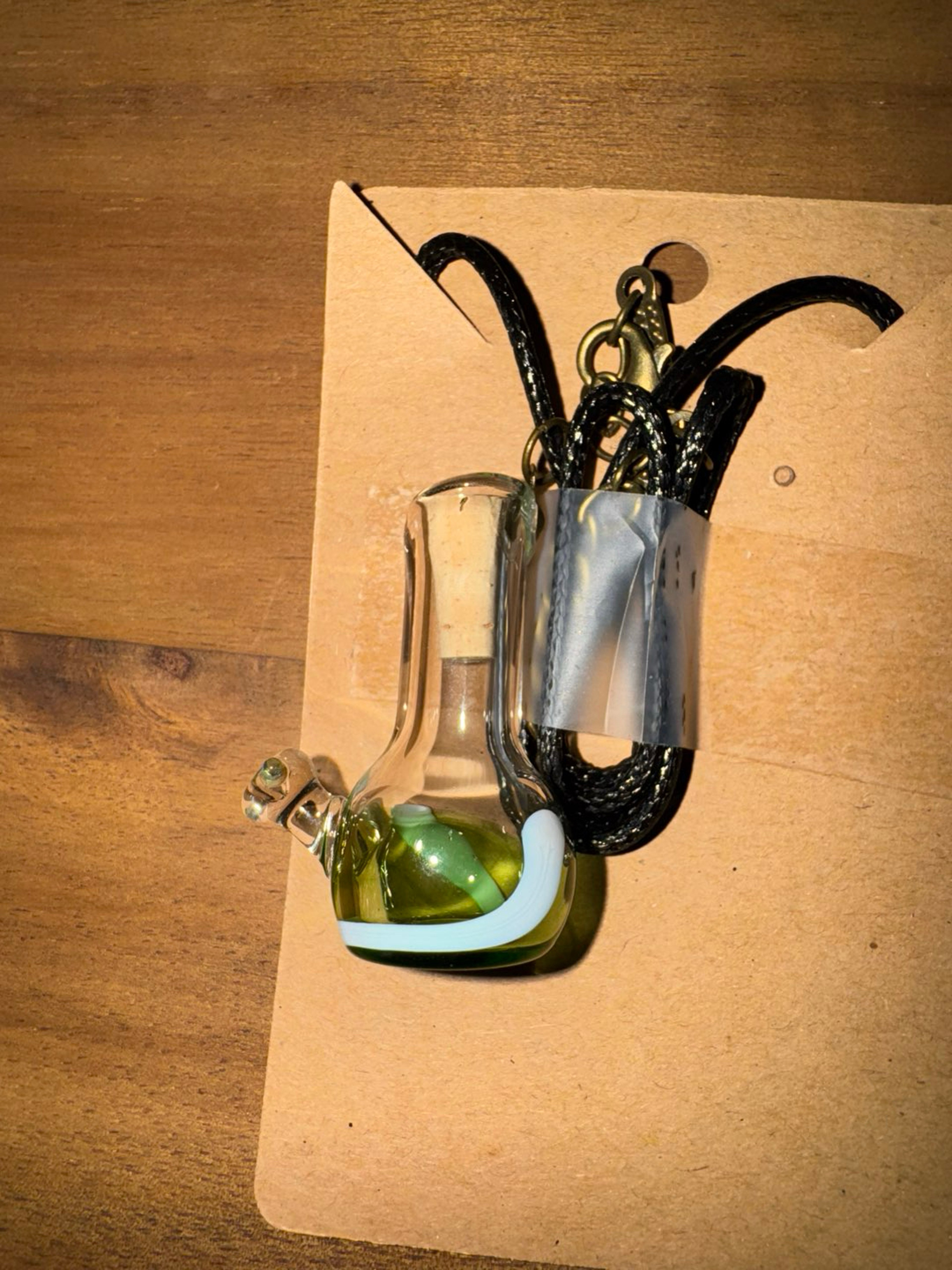 Preview pic of Iota Glass Pendant