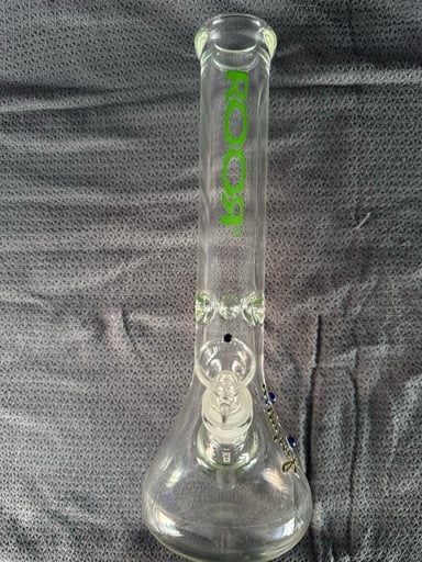 Preview pic of ROOR® CLASSIC BEAKER 7MM GREEN