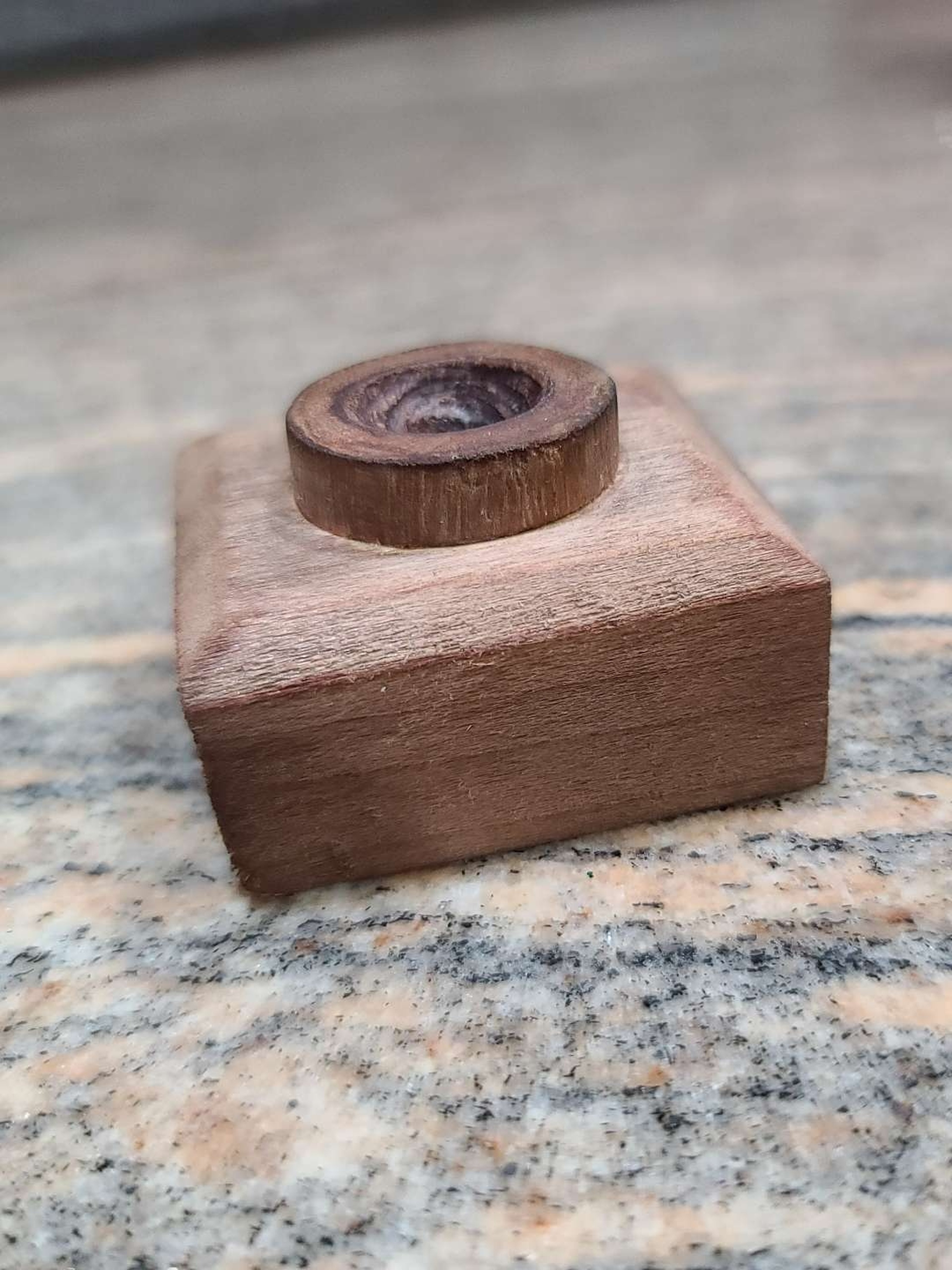 Marble holder image 0