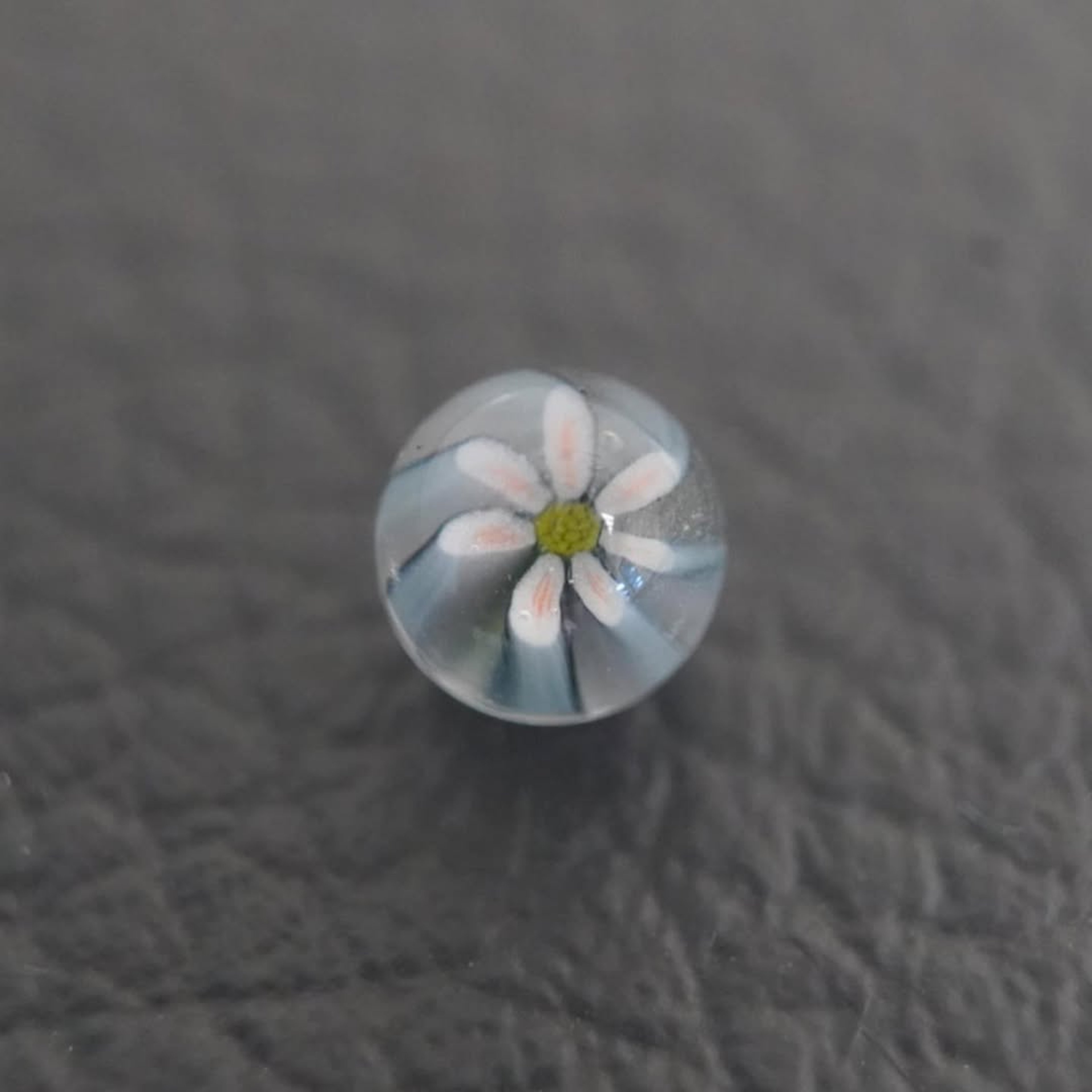 White flower 6mm pearl with milli image image 0
