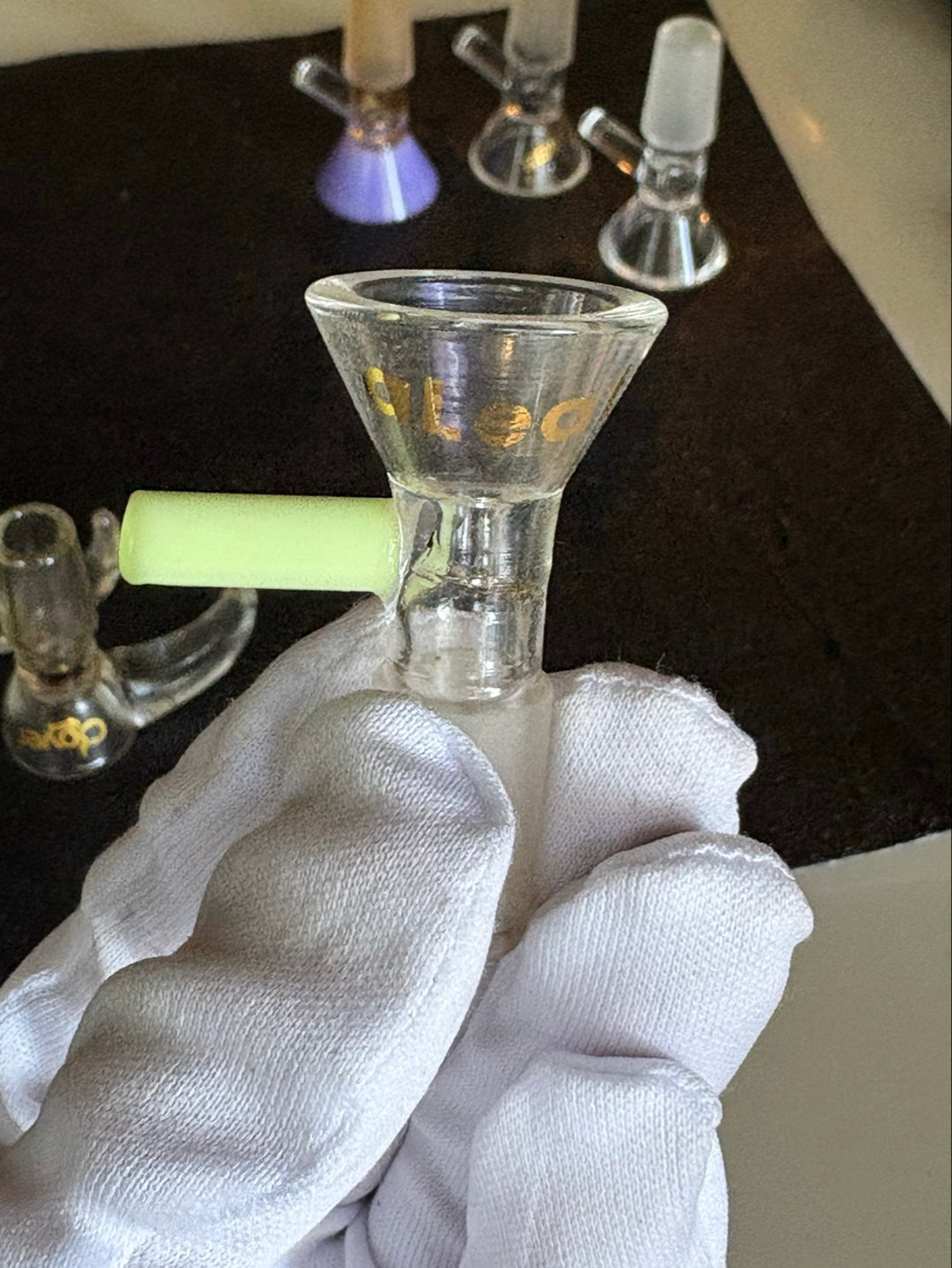 *NEW* 14mm 💎 Clear Bowl Slide with Green Handle 🧪 image 0