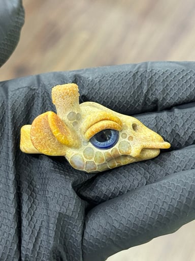 Preview pic of @robertsonglass Giraffe 🦒 Head available