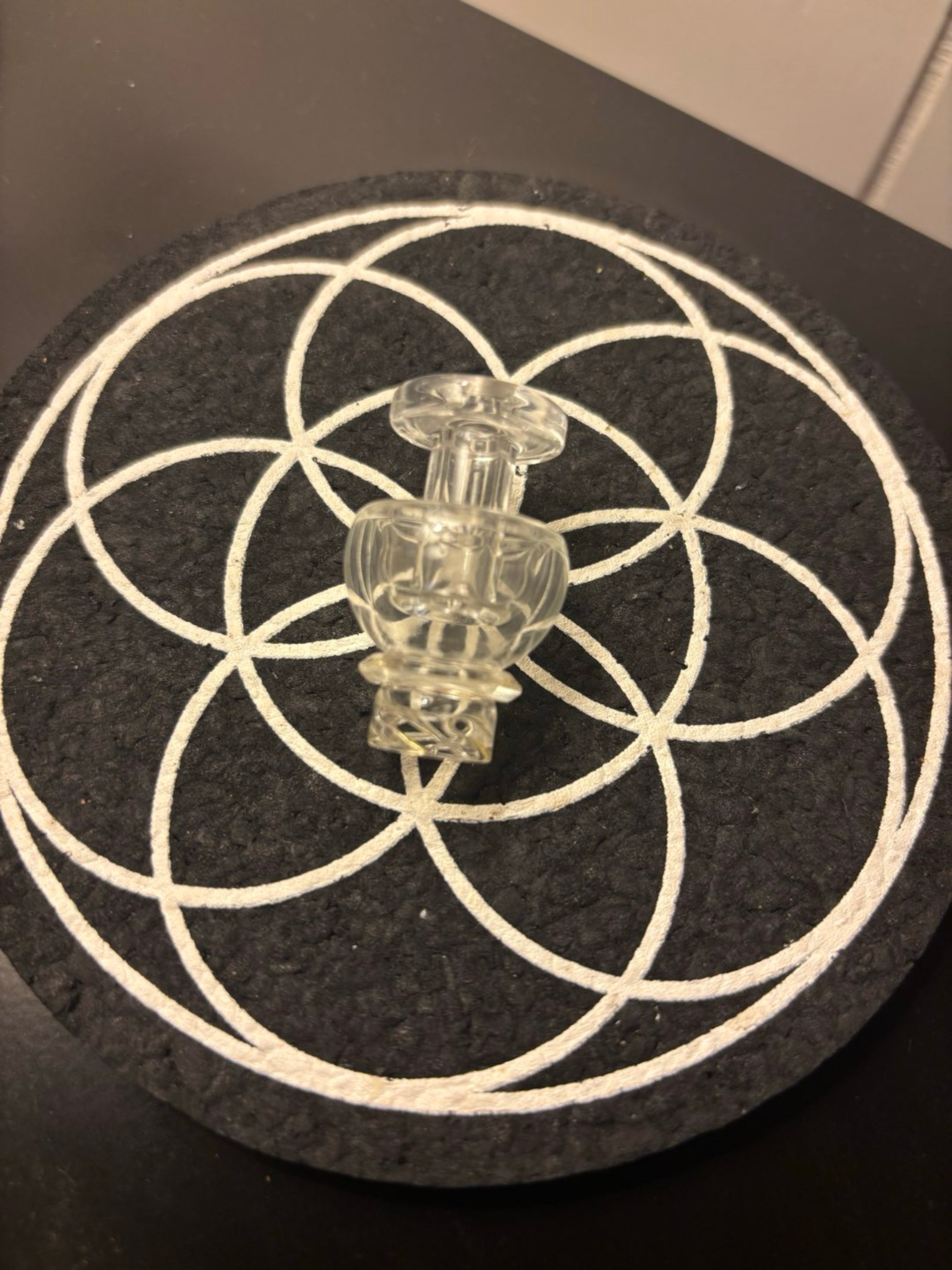 Quave bisection clear carb cap image 0