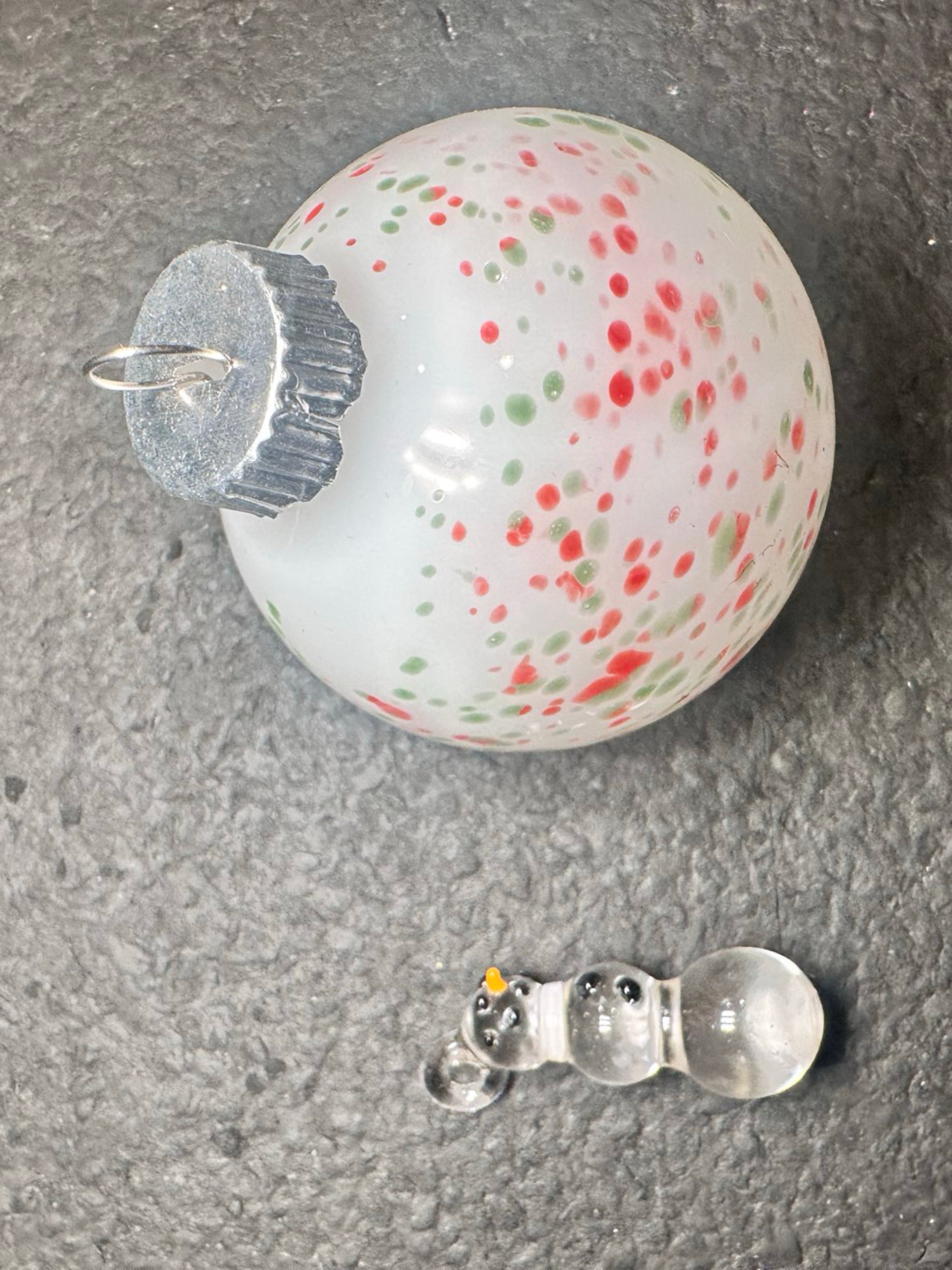 Preview pic of Roy$co Ornament + Pendant