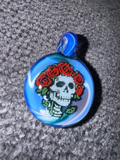 Preview pic of Newob glass Bertha Pendant