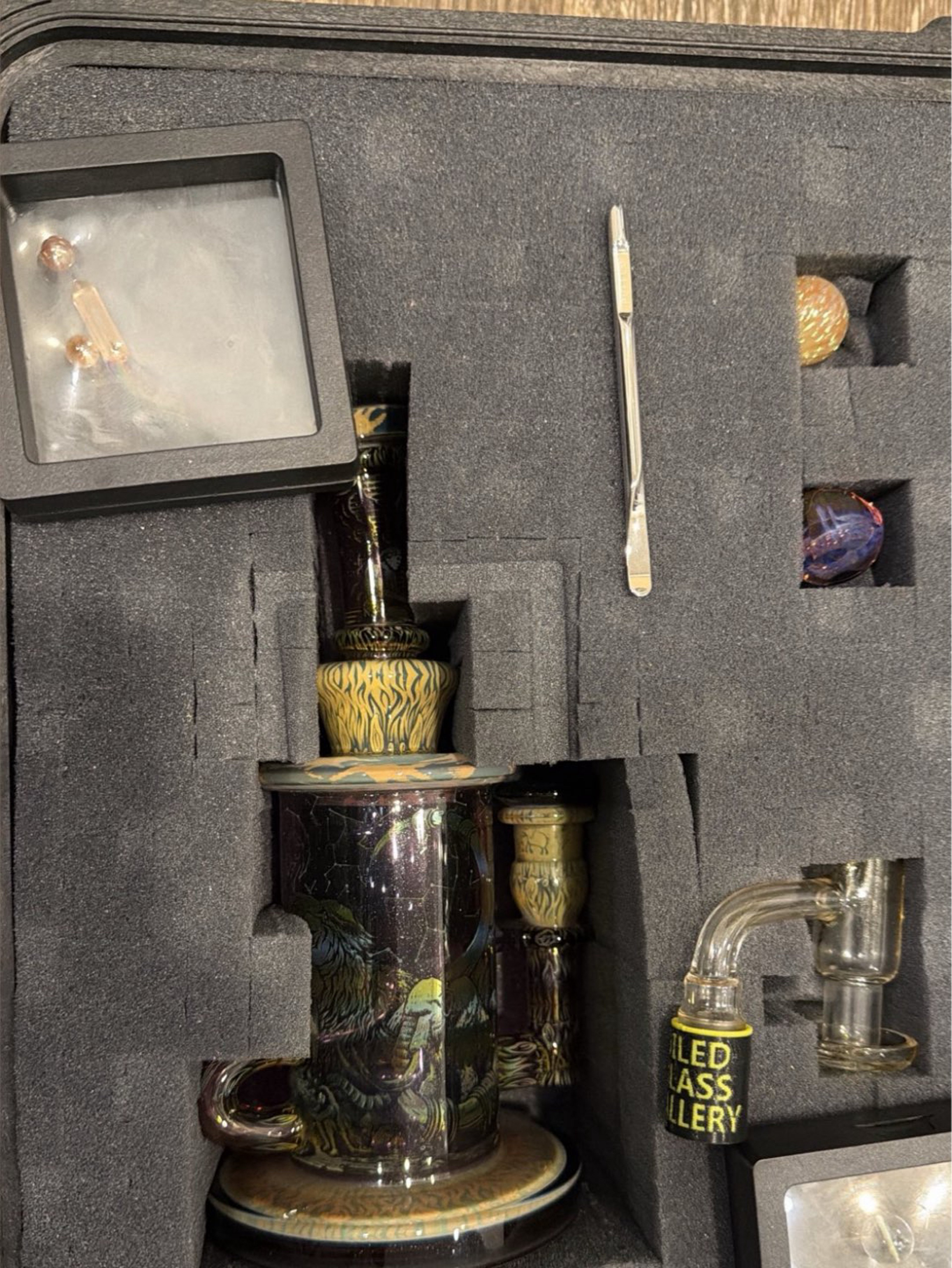 Preview pic of Mothership Holographic Klein w/ Accessories