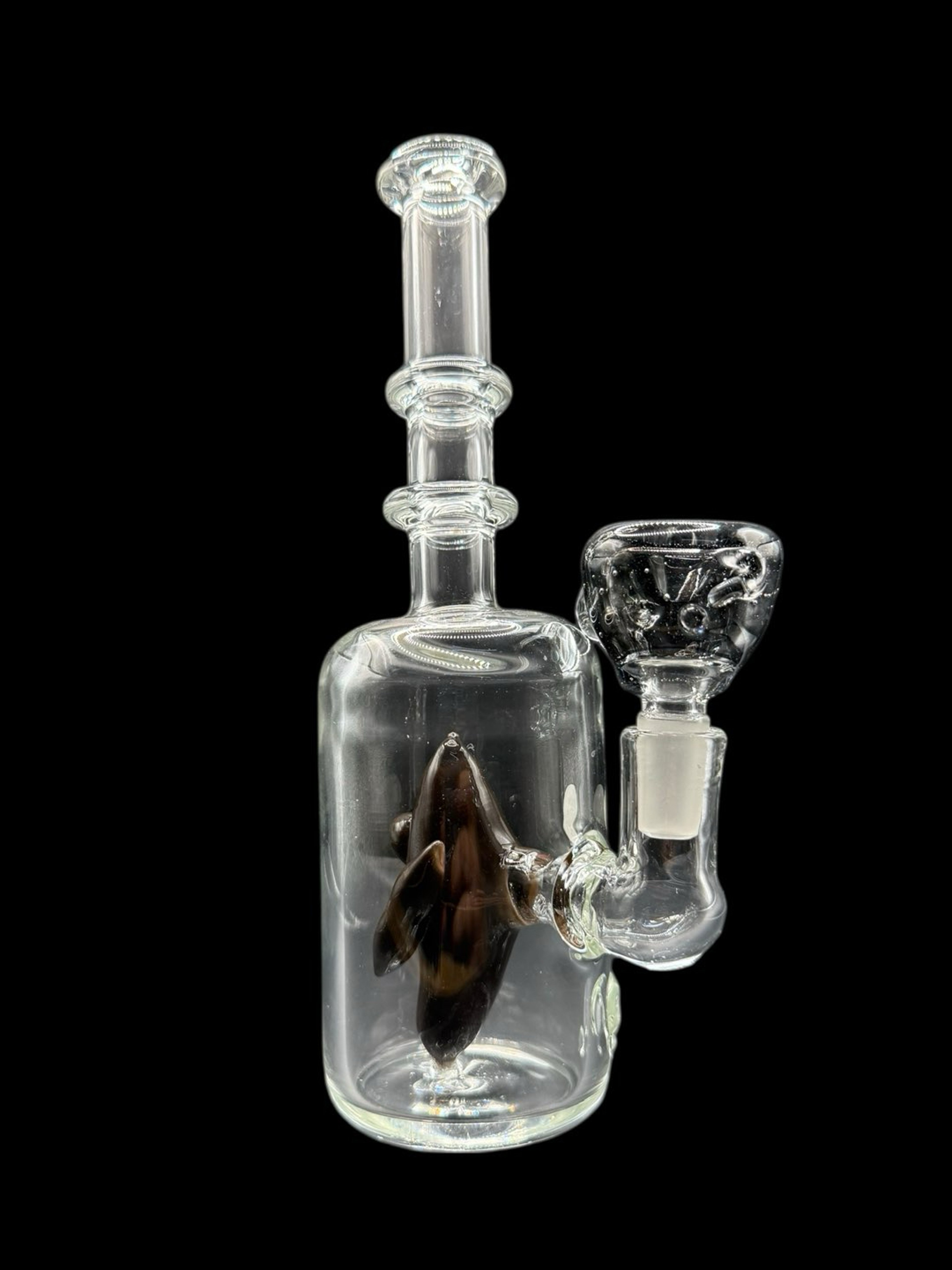 Preview pic of 8.5” Thick Boro Glass With Dolphin Centerpeice Waterpipe  by Glass By Nobody