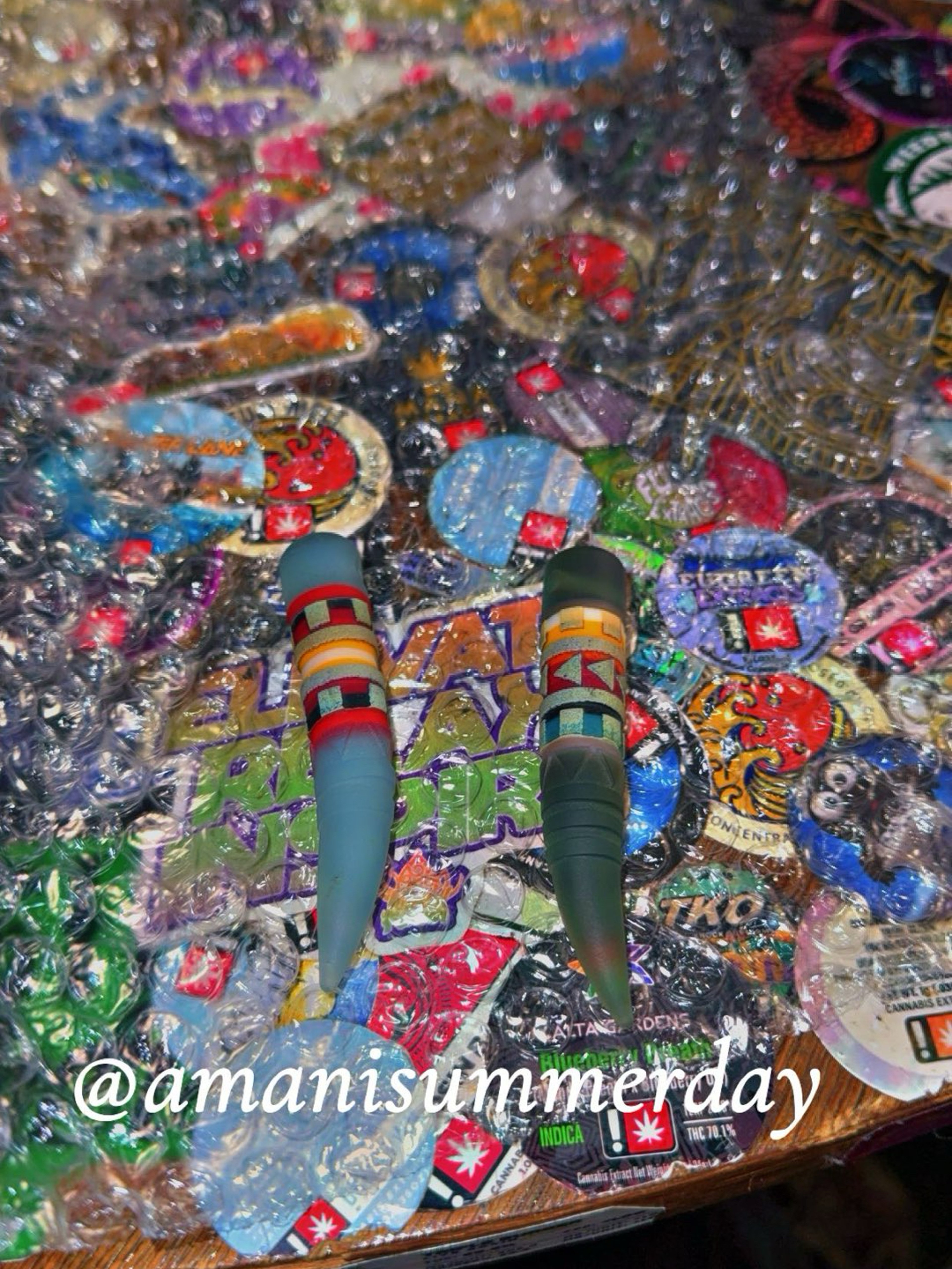 Preview pic of Talon pendant