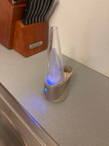 Preview pic of New puffco peak pro desert